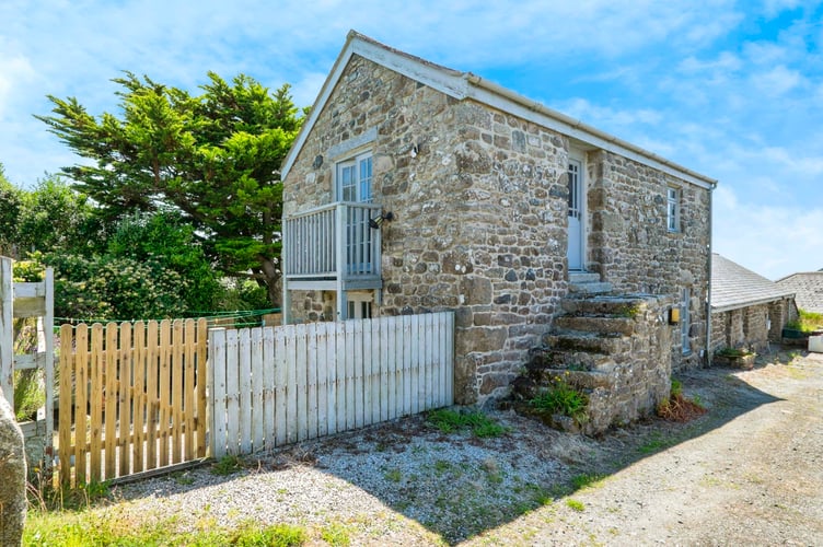 UNDER HAMMER - Due South, Penzance