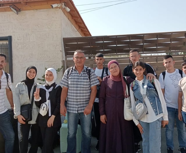 Young Palestinians visit Cornwall