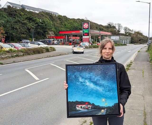 Artist shortlisted for national award after taking new approach
