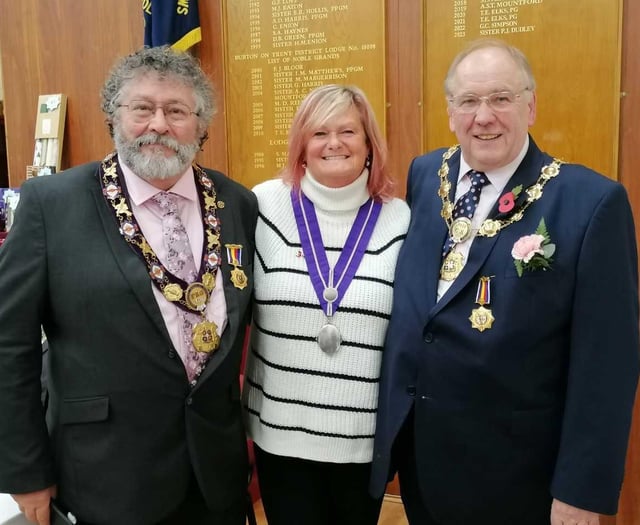 Cornish Oddfellows attend celebratory lunch