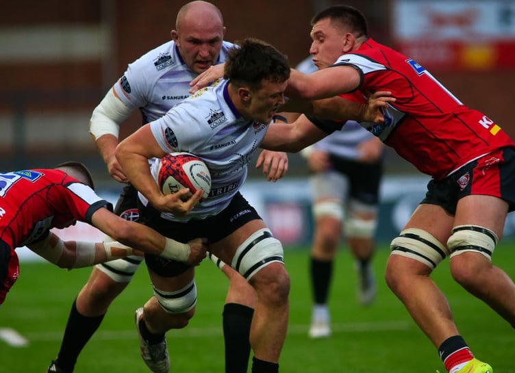 Flanker Will Gibson scored the game's opening try for the Pirates. Picture: Brian Tempest