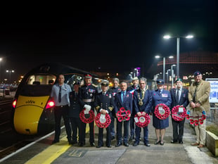 Poppies to Paddington sets off from Penzance on Armistice Day