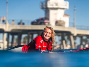 Penryn surfer becomes para double world champion 