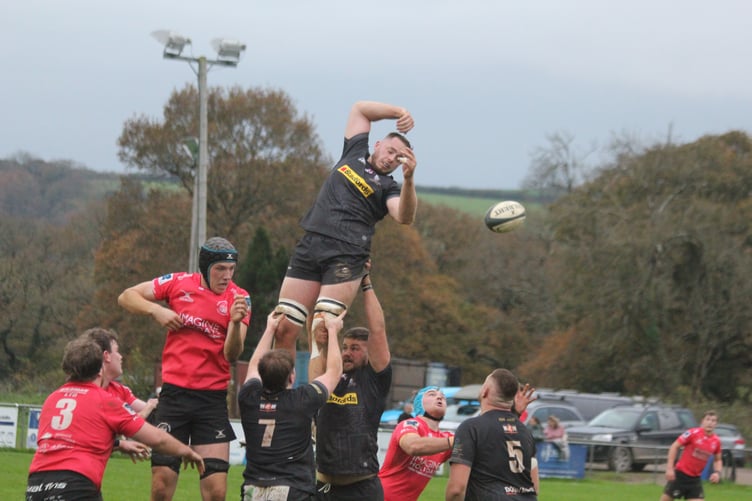 Dan Goldsmith, pictured winning lineout ball against Royal Wootton Bassett last season, will play National League Two (West) rugby with Redruth next season. (Picture: Paul Hamlyn)