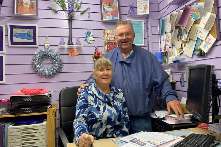 Truro Pannier Market - Sandie & Rod MacFee of Country Explorer and Cuddle Bundle