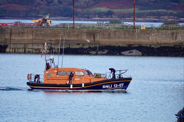 RNIB 13-07 Reg arriving in Falmouth on Nov 20.
