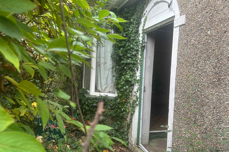 Higher Carvossa Bungalow, Ludgvan, near Penzance.