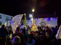 Tregony lights up for Christmas