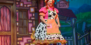 Review: Jack and the Beanstalk, Hall For Cornwall