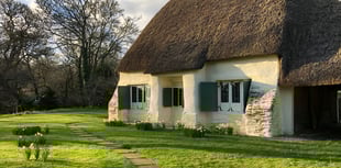Thatched Quaker meeting house secures repair grant 