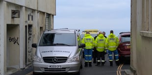 Emergency services retrieve body from beach in Newquay