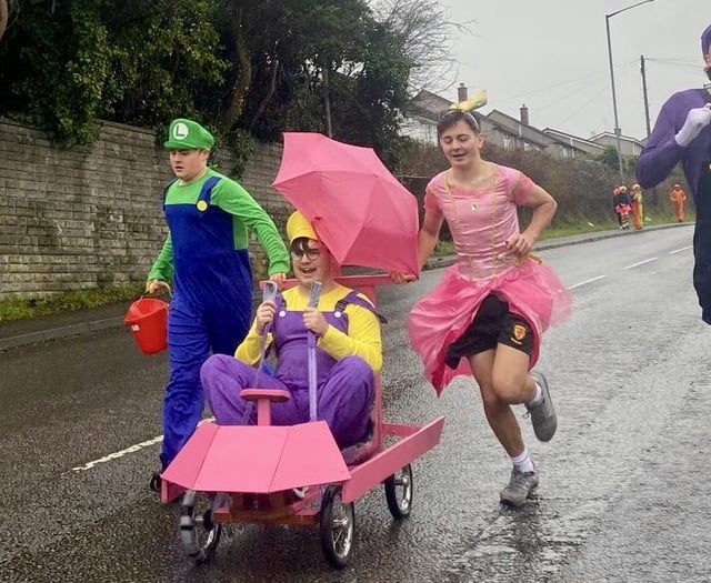 New Year’s Day Pram Race returns to Saltash for vital charity cause