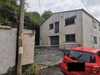 New flats overlooking historic homes would cause "baked-in" disputes