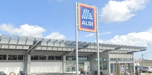 Aldi supermarket closes for a revamp