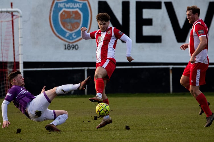 Newquay v Wadebridge Town