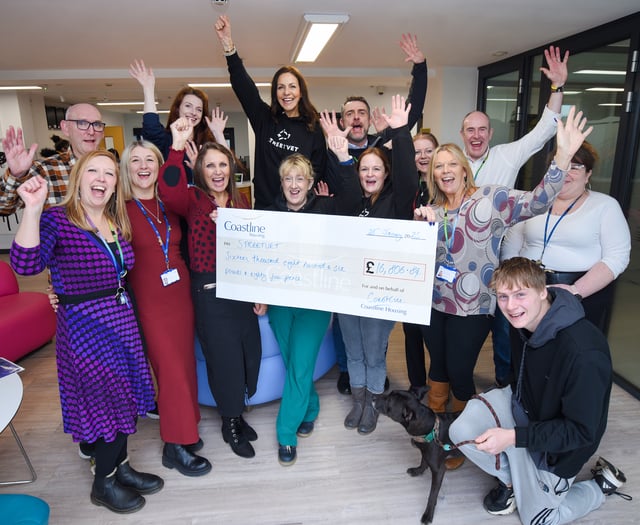 Celebrity pops into homeless centre to help with fundraising handover