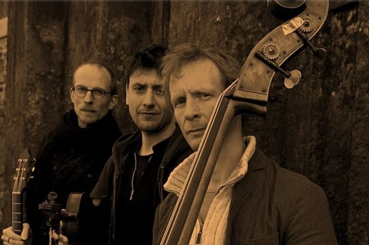 GAVIN Fairhall Lever throw off the constraints to create an exhilarating, joyful tumble of Celtic trad, melodic warmth, vibrant rhythmic invention, and the subtle expressivity of jazz harmony
