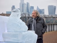 Ice sculpture of Penzance man unveiled outside Tate Modern