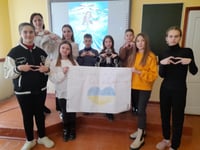 Ukraine youth express their thanks 