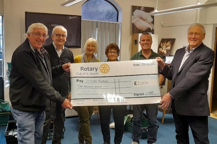 Rotarian community chair Ian Kelly, Rotarian John Tregaskes, Rotarian president Elke Deeley, foodbank volunteer Val Varcoe, foodbank manager Andy Payne and Rotarian Keith Oldford.