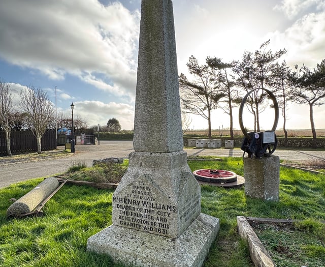 City monument to return from Dairyland 