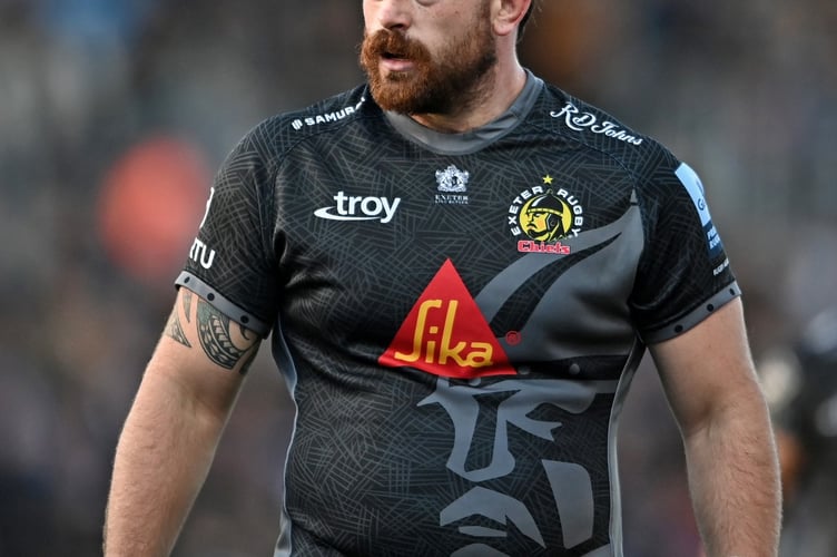 Exeter Chiefs have confirmed prop Marcus Street is leaving the club at the end of the season to join Premiership Rugby rivals Saracens