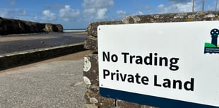 Council U-turn on beach tattoos and hair wraps ban