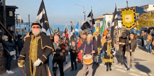 Hundreds take part in St Piran's parade to show their Cornish pride 