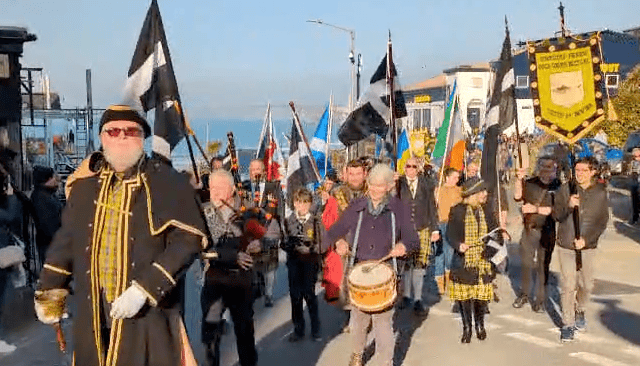 Hundreds take part in St Piran's parade to show their Cornish pride 