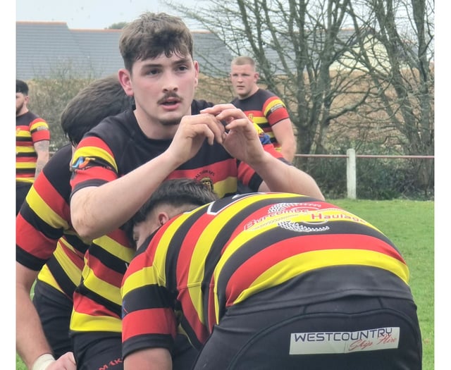 Saltash Seconds end league season with bonus point win