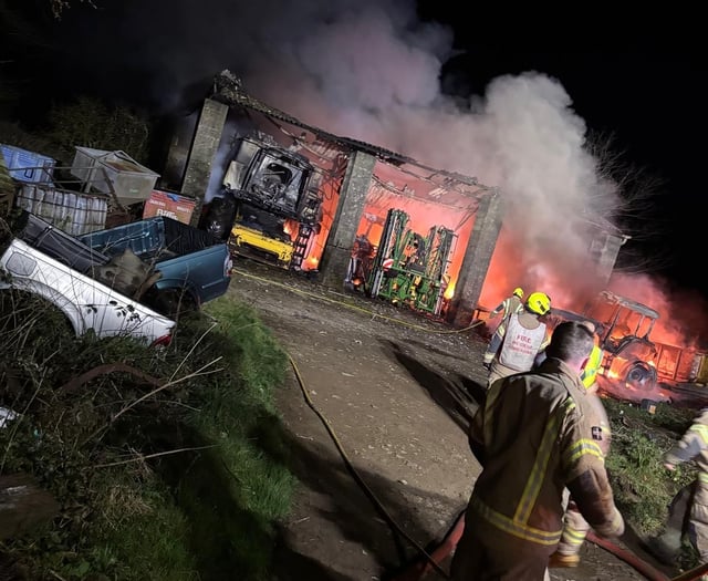 Firefighters have to deal with large farm building blaze