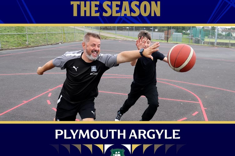 Plymouth Argyle picked up the EFL Community Project of the Season at the annual EFL Awards night