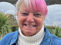 Call for former council chair to resign seat over immigrant comments 
