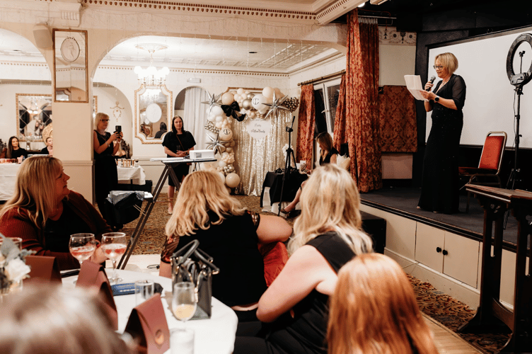 Andrea Eva shares her story of her cancer journey at the Glitz and Glam fundraiser for Look Good Feel Good.