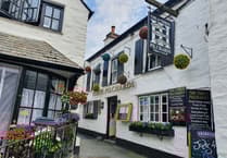 Pub to shelve bookings during holiday period after series of guest no-shows