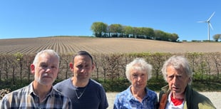 ‘Shove your solar farm where the sun don’t shine’ say angry residents