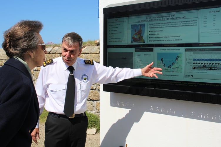 Royal visit to NCI St Ives 4.