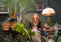 Acclaimed singer-songwriter to visit Holsworthy on UK tour