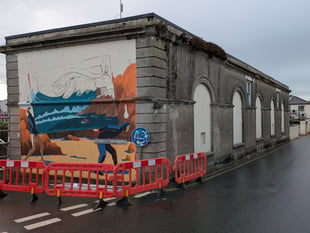 New mural depicting the Cribbar wave taking shape
