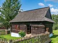Top tips for achieving the perfect outdoor garden room