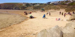 Cornwall Favourites: Mawgan Porth where the breakers roar in