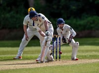 Reds and Swans stay top as Saints ease to derby victory