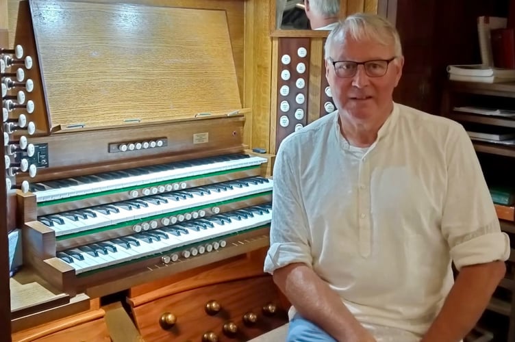 Jeffrey (Williams)

Director of Music, St Ia's Church.