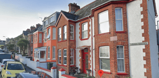 Plans to convert guest house into family home approved