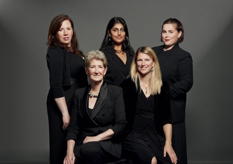 Papagena will perform an a cappella concert entitled Nuns and Roses in Cawsand Congregational Church on Saturday, June 28