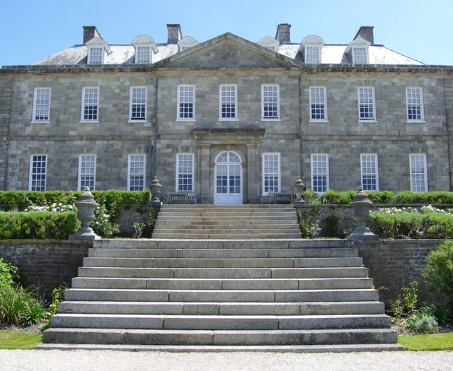 Autumn activities bring history and nature to life