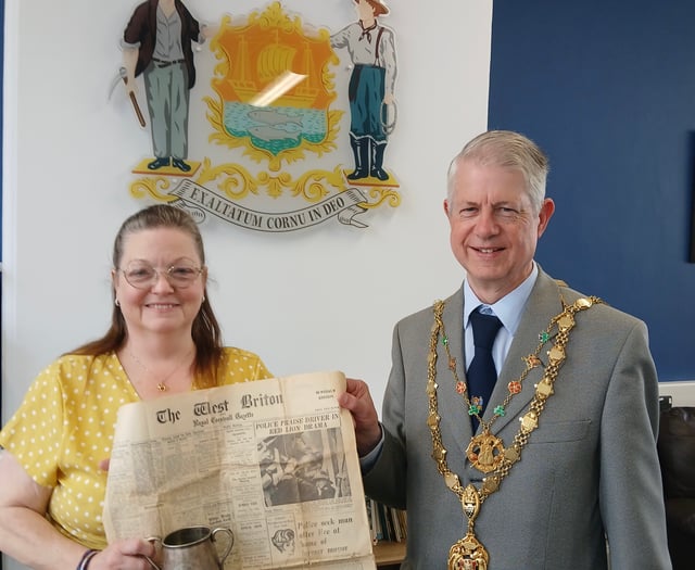 City artefacts gifted to council for public display