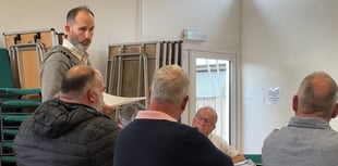Councillor refuses to resign over Holocaust comments