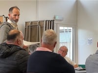 Councillor refuses to resign over Holocaust comments