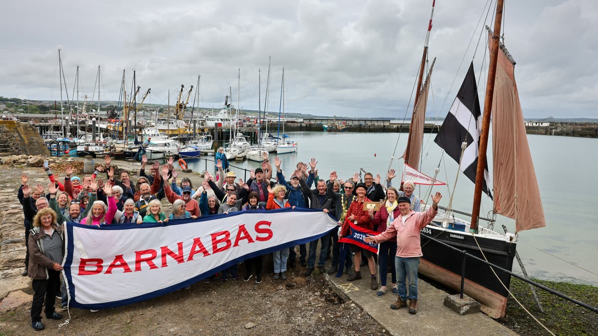 Community celebrates National Flagship Award for Cornish boat ...